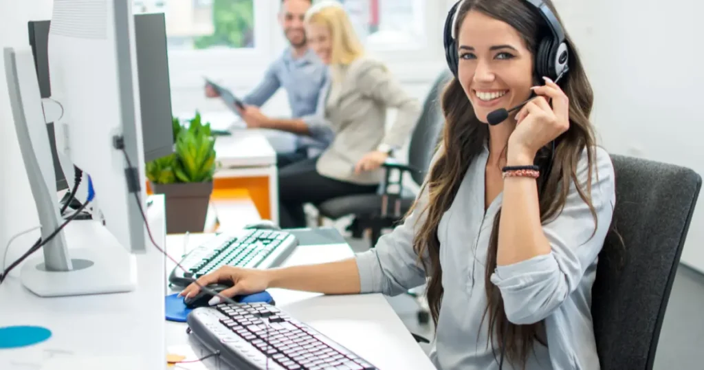 Virtual Receptionist vs. In-House Staff